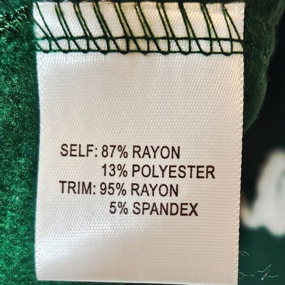 Jane & Delancey Green Fa La La Pullover Sweater Size Large - Picture 8 of 8